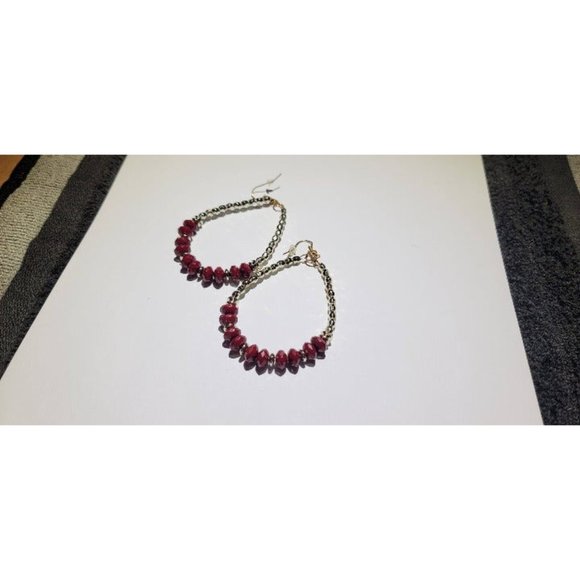 Kohl's Earrings with red stones - Picture 4 of 4